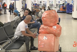 Caos en el Aeropuerto de Miami tras cancelaciones de vuelos por el Huracán Ian