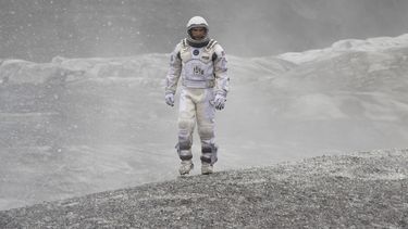 Imagen difundida por Paramount Pictures donde se ve a Matthew McConaughey en una escena de la película Interstellar. (Paramount Pictures vía AP)