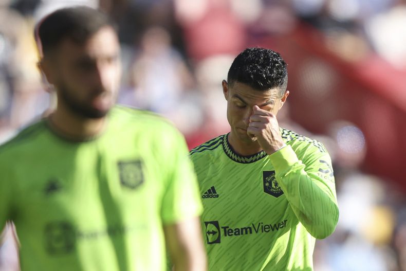 DEP-FUT MAN UNITED-CRISIS