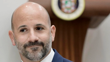 director de las app insiste en que luma esta en cumplimiento de contrato