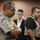 Fuente AP: Presunto agresor de Walmart enfrenta más cargos