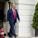 Asesor de Trump dimite antes de audiencia de juicio político