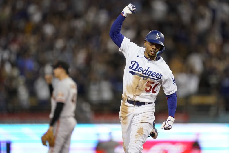 DEP-BEI GIGANTES-DODGERS