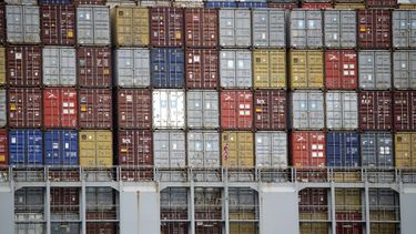 Economía EEUU creció a inicios de año pero enfrenta desafíos