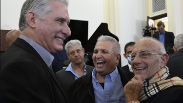 el nuevo herald: cuba estudia permitir que los cubanoamericanos sean duenos de negocios en la isla