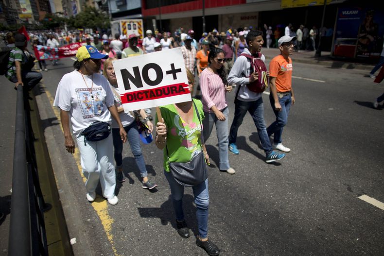 AMS-GEN_VENEZUELA-CRISIS_POLITICA-1.jpg
