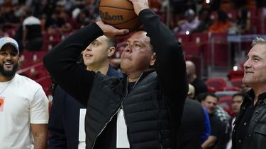 Alex Rodríguez dice que la NBA le dio la bienvenida
