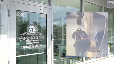 captado en camara como ladrones rompieron las paredes de dos negocios para robar joyeria en miami