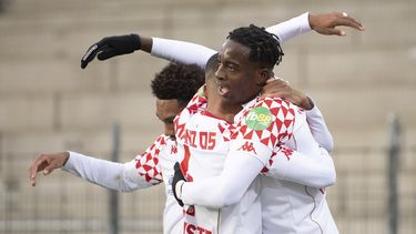 Kruse al fin falla un penal, pero Union Berlin sale airoso