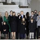 AP: Hackers secuestraron 195 dominios de Trump en internet