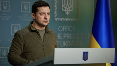zelensky: bombardeo a jarkov es crimen de guerra