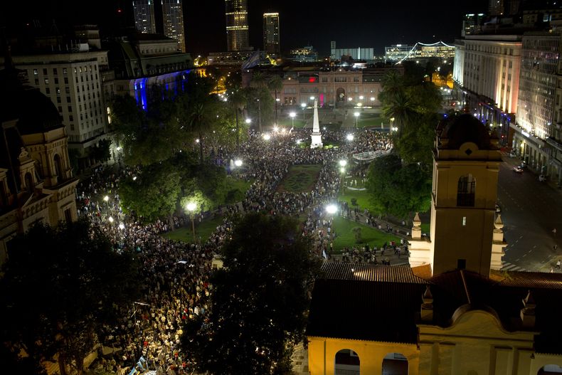 AMS-GEN_ARGENTINA-FISCAL-MUERTE_MARCHAS-4.jpg