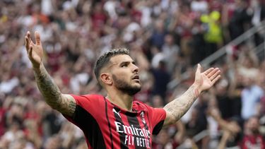 El Milan acaricia el scudetto