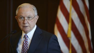 Trump impertérrito pese a escándalo por separación familias