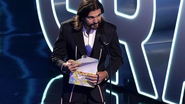 Juanes patrocina beca de la Fundación Cultural Latin Grammy
