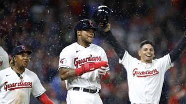 Guardianes remontan en la 9na; Atléticos caen de nuevo