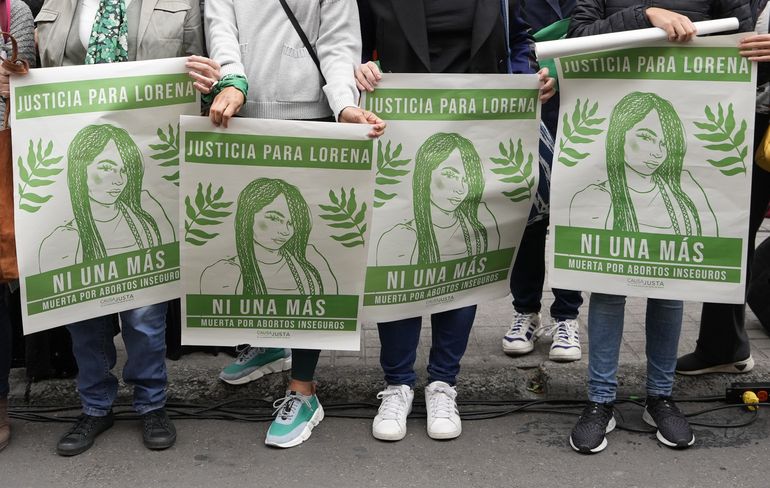 Corte reanuda debate para despenalizar aborto en Colombia