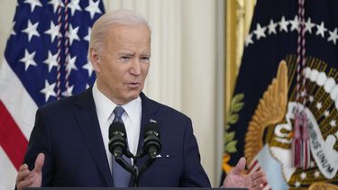 Biden: el COVID-19 debe dejar de dictar cómo vivimos
