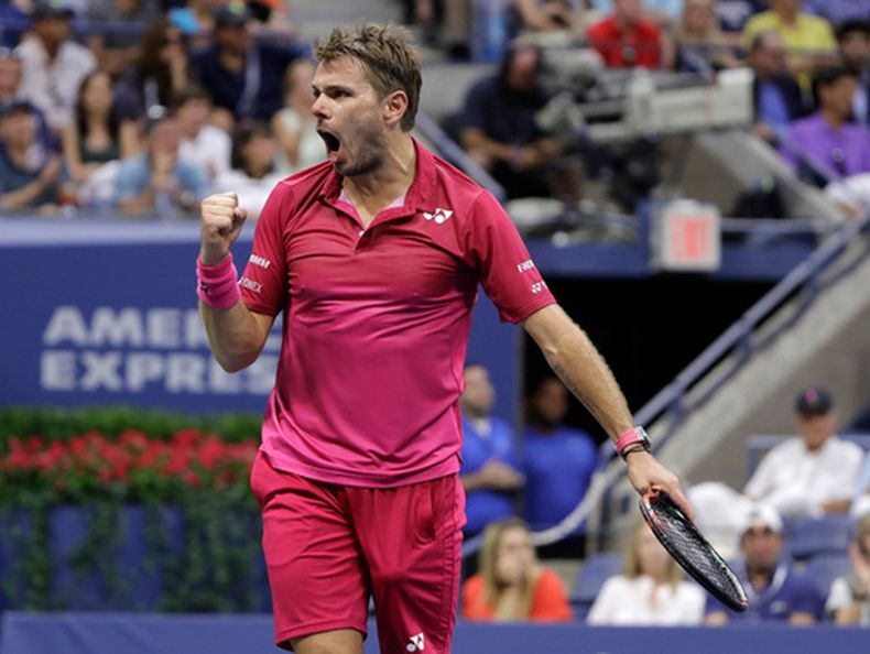 ARCHIVO - Stan Wawrinka tras ganar un punto ante Novak Djokovic en la final masculina del US Open, el 11 de septiembre de 2016, en Nueva York. (AP Foto/Darron Cummings)