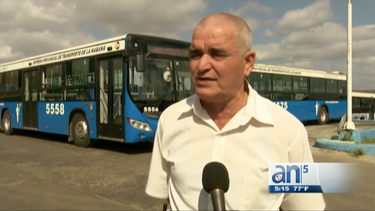 ironias comunistas: la culpa no es del  transporte, es de los choferes