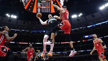Los Bucks fichan al argentino Luca Vildoza