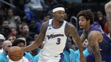 Con 28 puntos de Kuzma, Wizards vence a Hornets