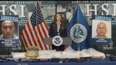 ice arresta en florida a un cubano y la secretaria del dhs lo muestra como ejemplo de lo peor de lo peor