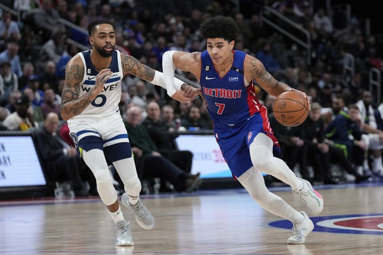 DEP-BAS TIMBERWOLVES-PISTONS