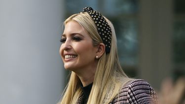 EEUU: Investigarán uso de email personal de Ivanka Trump