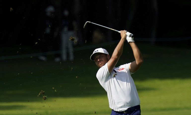 I kind of wanted this one. Xander Schauffele Dad - Schauffele se aferra al liderato; Ortiz en tercer lugar