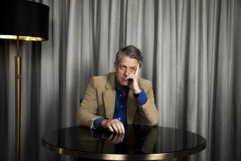 Hugh Grant posa para promocionar la película Heretic el domingo 27 de octubre de 2024 en Los Ángeles. (Foto Rebecca Cabage/Invision/AP)