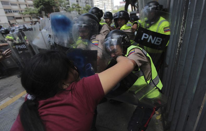 AMS-GEN_VENEZUELA-CRISIS_POLITICA-0.jpg