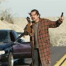 Esta imagen, publicada por Warner Bros. Pictures, muestra a Leonardo DiCaprio en una escena de One Battle After Another. (Warner Bros. Pictures vía AP)