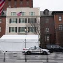 EEUU: Vicepresidenta reside temporalmente en casa huéspedes