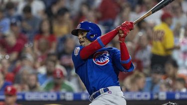 Cachorros aplastan 15-2 a Filis; Velázquez sacude 2 jonrones