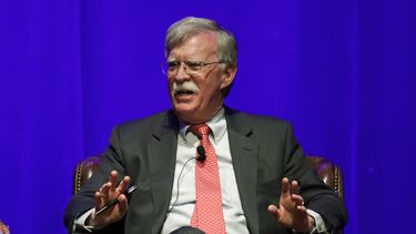 Bolton dice que Trump pidió ayuda a China para su reelección