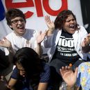Venezolanos protestan por crisis en el sector de la salud