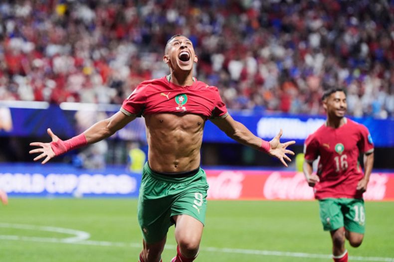 Soufiane Rahimi, de Marruecos, festeja tras anotar el tercer tanto de su equipo ante Haití en el encuentro del Mundial celebrado el miércoles 24 de junio de 2026 en Atlanta (AP Foto/Mike Stewart)