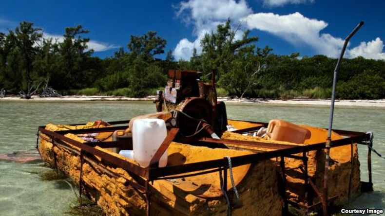 Esta llegada de inmigrantes a Florida se suma a los nueve que la Guardia Costera estadounidense rescató en aguas cercanas a la bahía de Biscayne y a los 33 que socorrieron cerca de Boca Ratón.