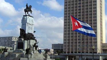 americateve | A Samuel Ortiz una mala práctica médica le provocó un daño en la tráquea, que no ha podido ser corregido por falta de suministros.