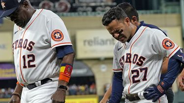 Altuve ingresa a lista de lesionados de los Astros