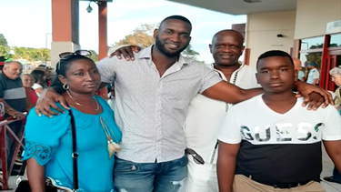 regresa a cuba el jugador de los astros de houston, yordan alvarez