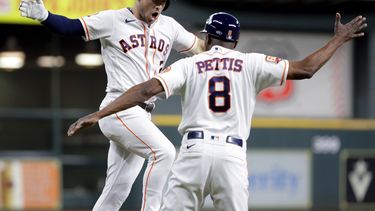 Bregman empuja 3; Astros se imponen a Marineros