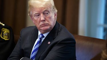 Trump critica a California por sus políticas santuario