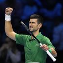 Djokovic domina a Tsitsipas en la Copa Masters