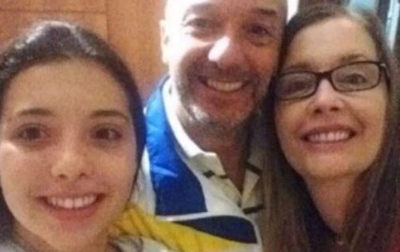 Luego de una década en prisión ha sido liberado de manera sorpresiva el ex comisario de la policía Iván Simonovis. El fallecido Hugo Chávez, ordenó  su encarcelamiento por presuntamente dirigir una operación policial que acompañaba el intento  de golpe de