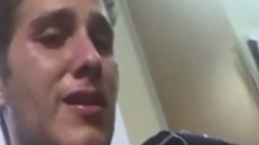 americateve | joven come cara.png