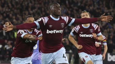 Gracias al VAR, West Ham supera 2-0 a Bournemouth