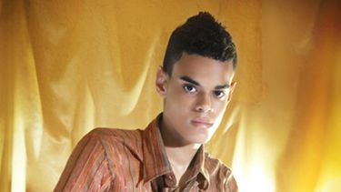 nueva moda en cuba: los quince para varones