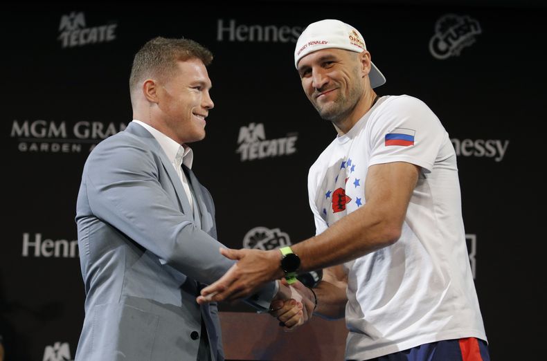 DEP-BOX_CANELO-KOVALEV-0.jpg